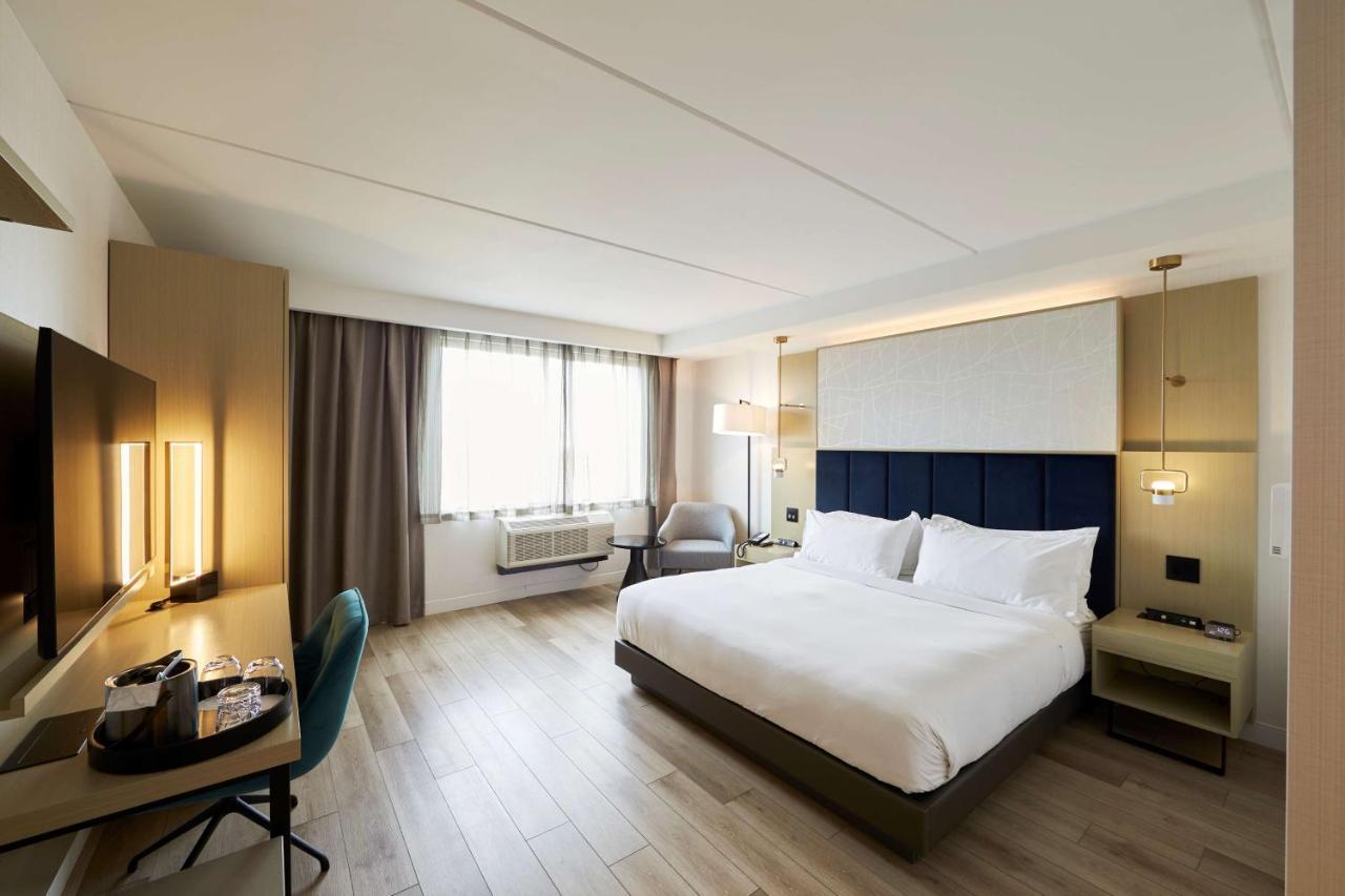 King Room,1643835184:JPEG