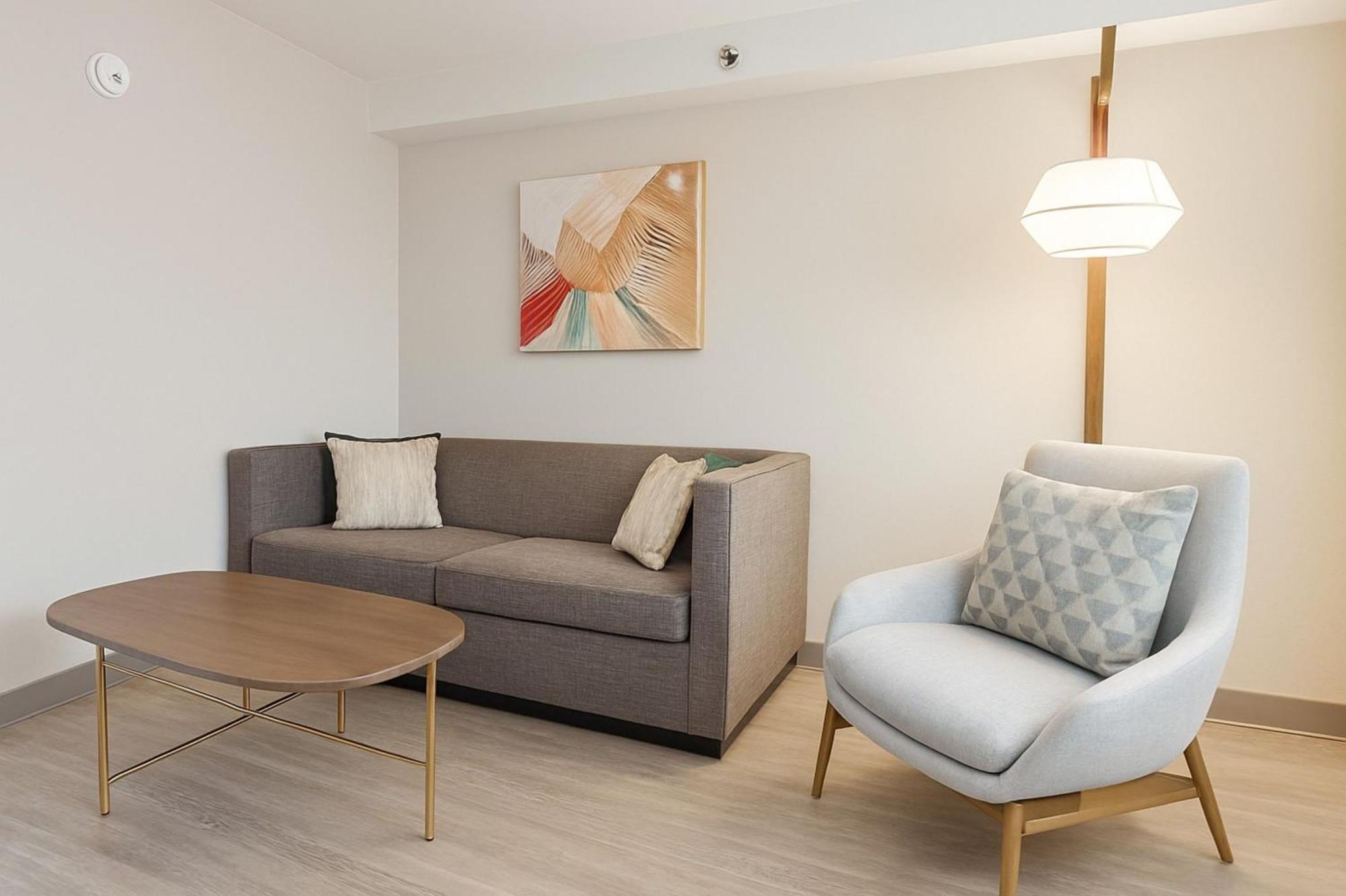 One-Bedroom Suite,1739389294:JPEG